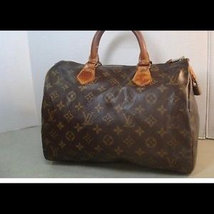 Louie Vuitton 30 speedy bag